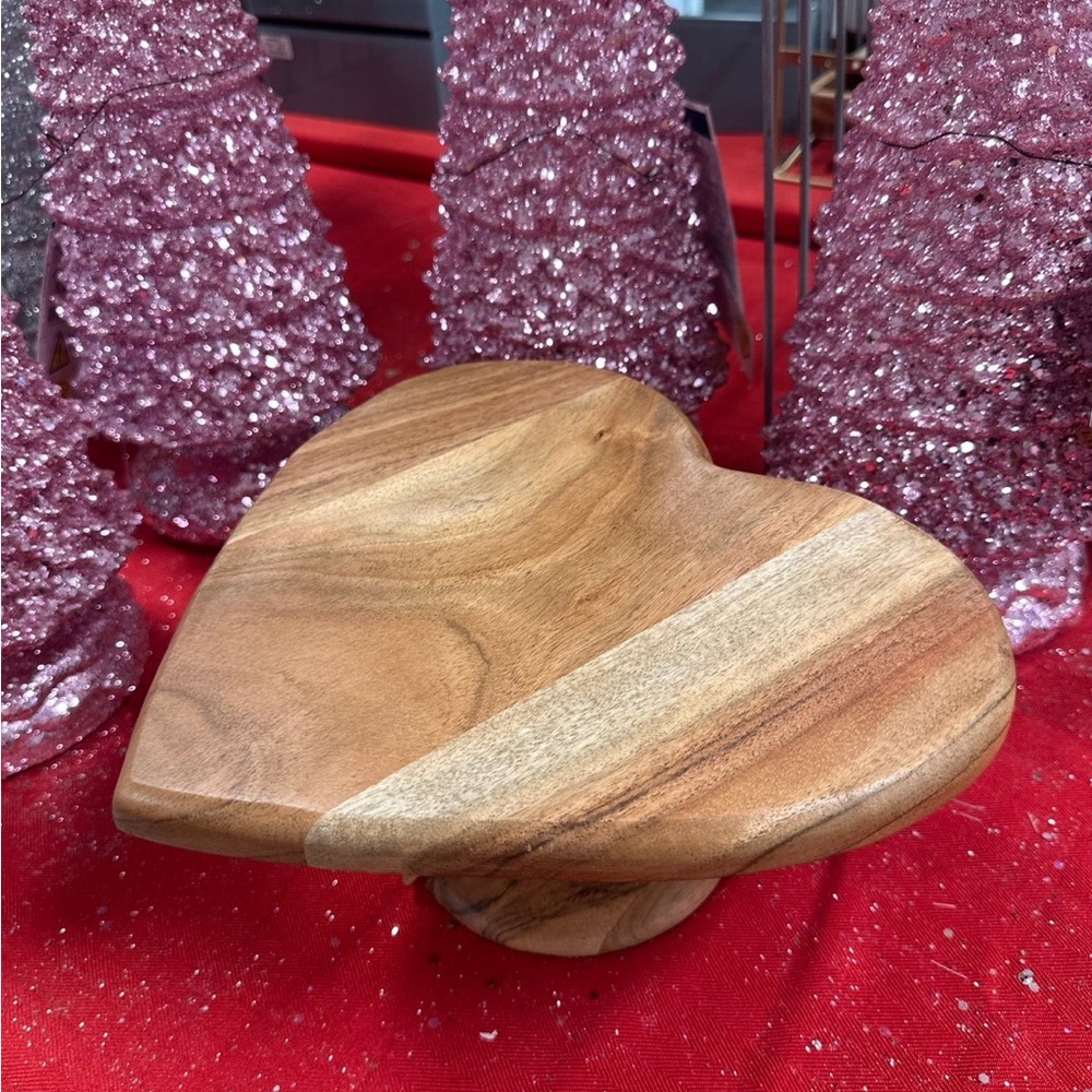 Heart-Shaped Wooden Cake Stand